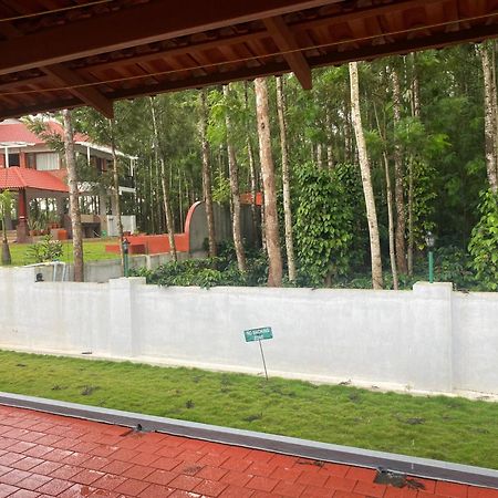 Bougain Villa จิกมากาลูร์ ภายนอก รูปภาพ